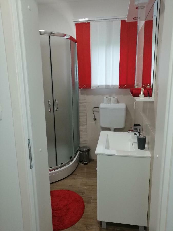 Cosy Apartment Road A6 Fuzine Luaran gambar